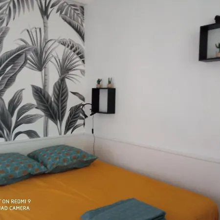 Agréable Studio Refait A Neuf Apartamento *